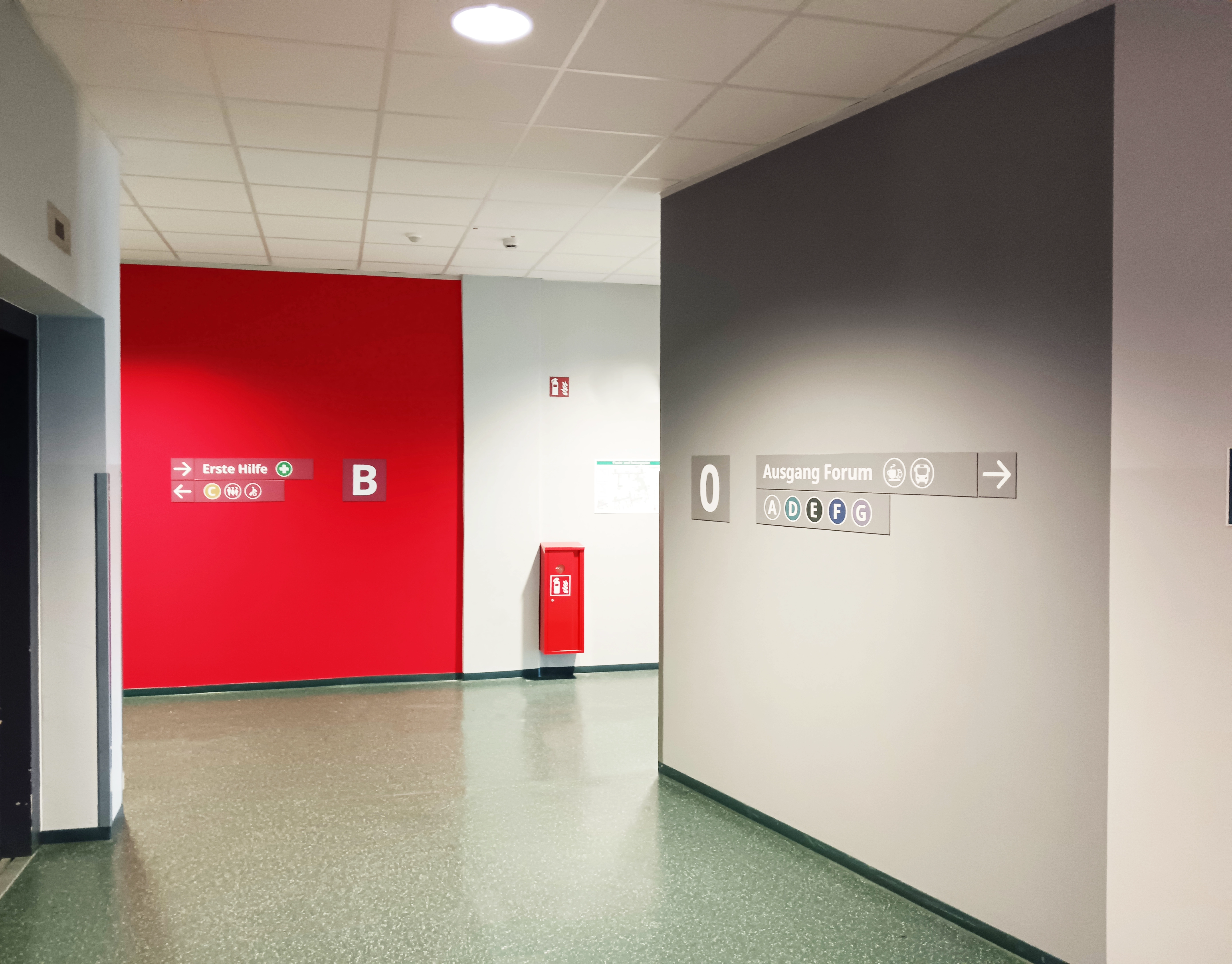 Schule Beschilderung